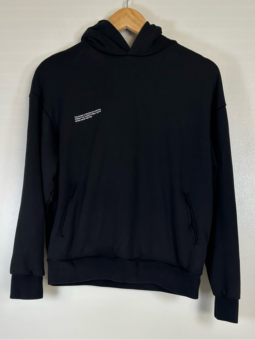 Pangaia Women’s 365 Midweight Black 100% Organic Cotton Hoodie - Picture 5 of 11